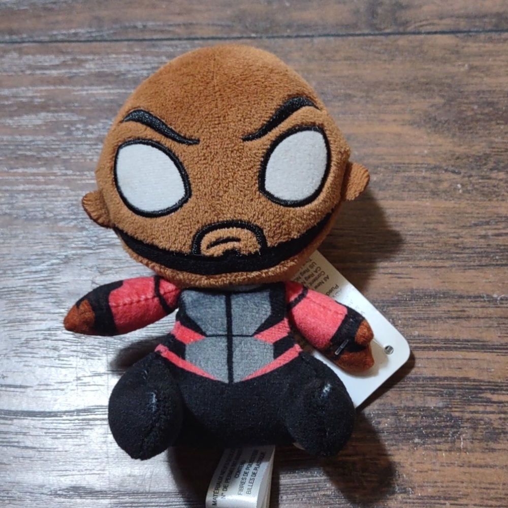 •Funko Mopeez Plush Figure Suicide Squad  DEADSHOT - Picture 4 of 15